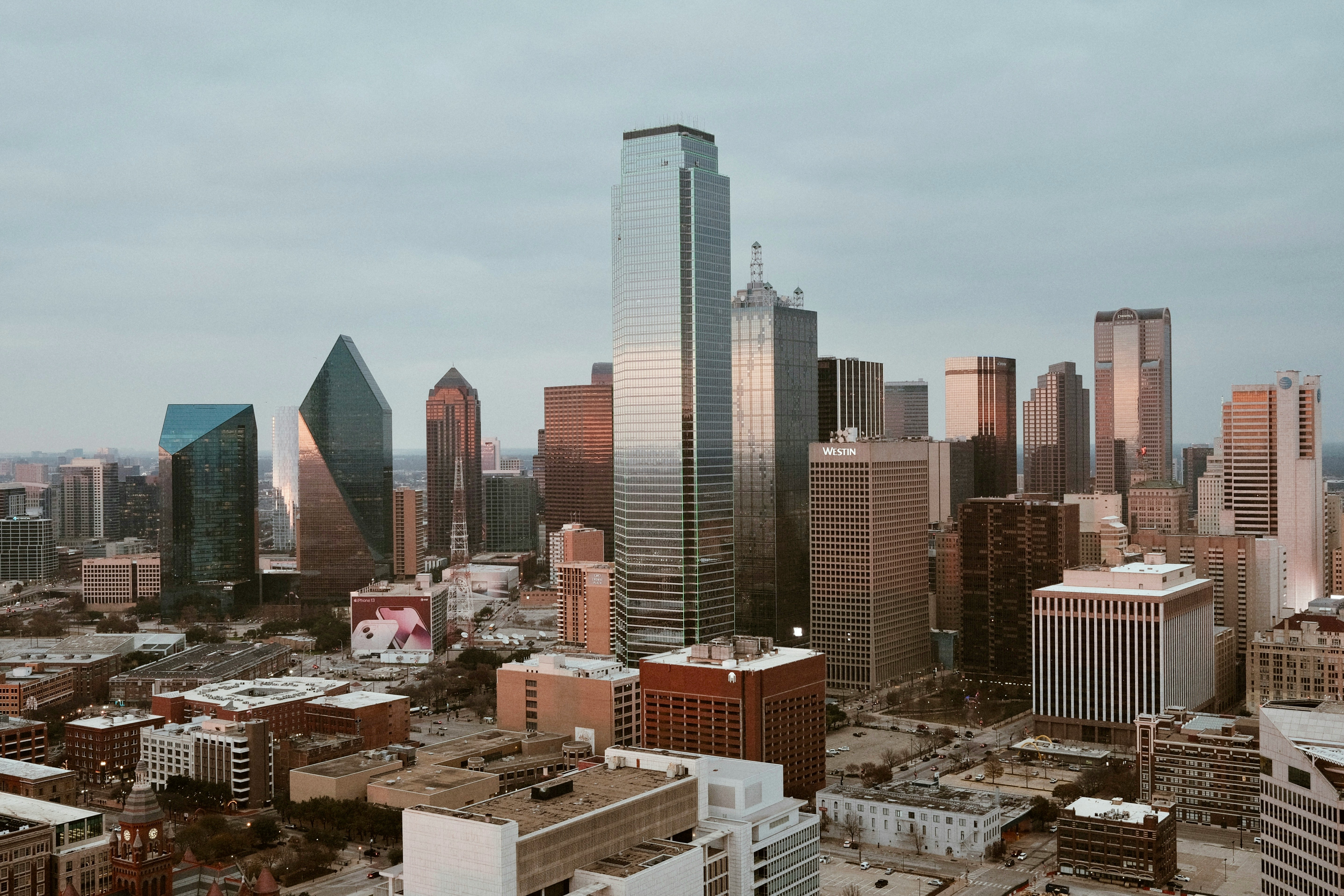 Dallas Fort Worth apartment community
